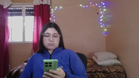 Florencia online show from 07-15-26, 05:40