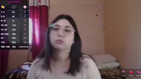 Florencia online show from 07-29-26, 02:15