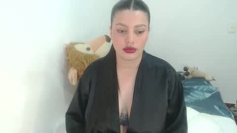 Snapshot of imsweetlips chatting on 10-09-25, 07:12 imsweetlips online show from 10-09-25, 07:12