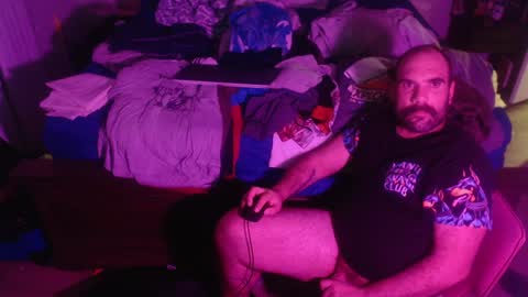 I use to be imeverythingandnothing online show from 12-05-24, 10:55