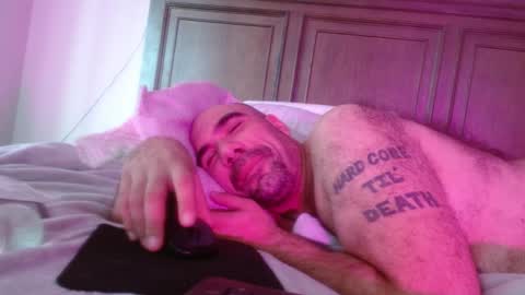 I use to be imeverythingandnothing online show from 12-29-24, 02:21