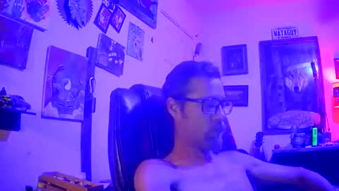 Snapshot of imtru chatting on 11-25-25, 03:06 imtru online show from 11-25-25, 03:06