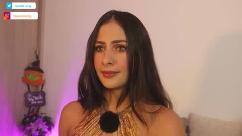 imvickyrachell_ online show from 10-31-25, 03:35