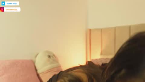 imvickyrachell_ online show from 12-17-25, 03:07