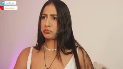 imvickyrachell_ online show from 02-10-26, 02:43