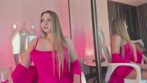 Snapshot of imvictoria_ chatting on 11-04-25, 09:36 imvictoria_ online show from 11-04-25, 09:36