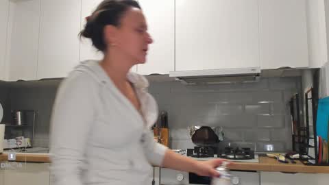 Snapshot of inakush chatting on 12-08-24, 08:04 Ina Kush online show from 12-08-24, 08:04