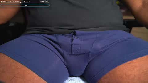 Snapshot of inchesblackuk chatting on 01-16-26, 12:20 Inches online show from 01-16-26, 12:20