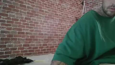 Snapshot of incognito4mon3y chatting on 12-28-24, 03:59 incognito4mon3y online show from 12-28-24, 03:59