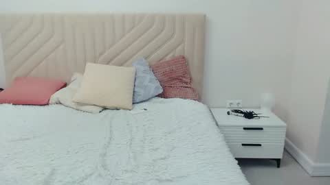 Snapshot of incredible_ariela chatting on 07-02-26, 09:48 incredible_ariela online show from 07-02-26, 09:48