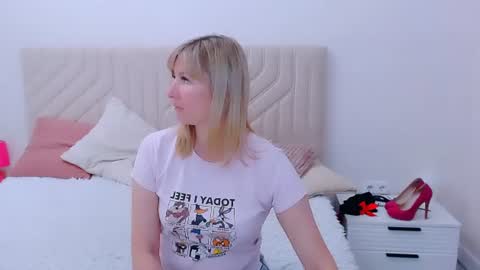 Snapshot of incredible_ariela chatting on 07-03-26, 04:13 incredible_ariela online show from 07-03-26, 04:13