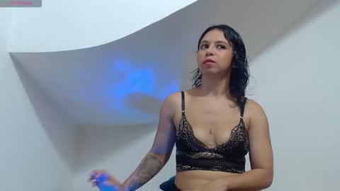 incubus_couple1 online show from 11-27-25, 12:18