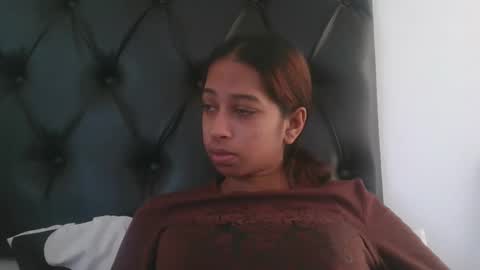 Snapshot of indanbella19 chatting on 04-29-26, 05:00 indanbella19 online show from 04-29-26, 05:00