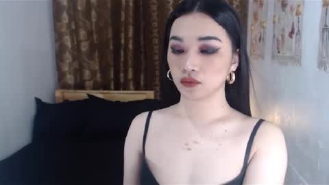 indestructabletrixie online show from 01-25-25, 02:14