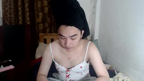 indestructabletrixie online show from 04-19-26, 11:31