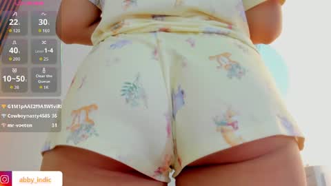 Snapshot of indi_catalina chatting on 06-14-26, 04:47 Indi Catalina online show from 06-14-26, 04:47