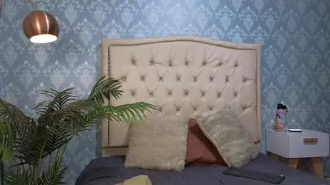 Snapshot of indi_rave chatting on 11-16-25, 02:11 INDI online show from 11-16-25, 02:11