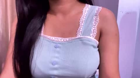 Snapshot of indian_dollneenu chatting on 06-04-26, 10:43 indain dollmeenu online show from 06-04-26, 10:43