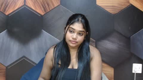Snapshot of indian_rimmelx chatting on 07-01-26, 06:15 Melz online show from 07-01-26, 06:15