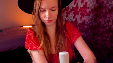 Melissa No Baby or bb sexy etc... online show from 01-06-25, 10:24