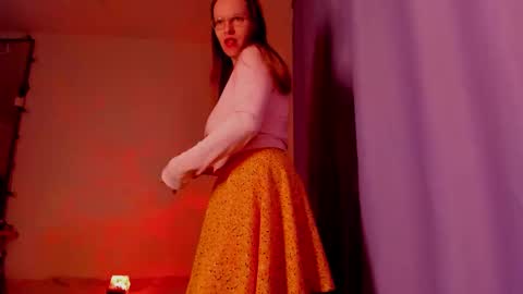 Snapshot of indian_summer_ chatting on 11-21-25, 06:39 Melissa No Baby or bb sexy etc... online show from 11-21-25, 06:39