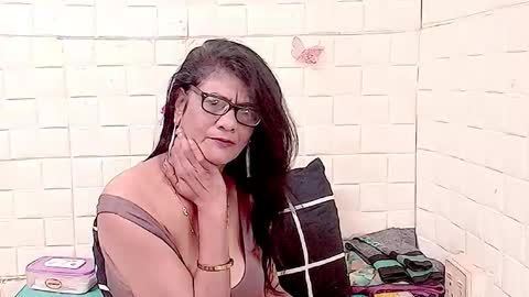 Femiez online show from 04-11-26, 07:45