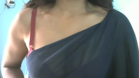 Snapshot of indiananu23 chatting on 12-20-24, 06:19 indiananu23 online show from 12-20-24, 06:19