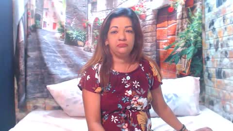 Snapshot of indianaqua23 chatting on 01-17-25, 01:56 Alisha online show from 01-17-25, 01:56