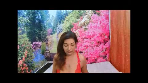 Snapshot of indianaqua23 chatting on 01-29-25, 06:22 Alisha online show from 01-29-25, 06:22