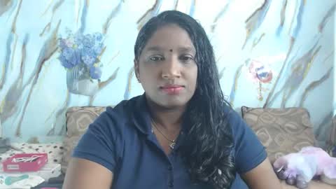Snapshot of indianblue3 chatting on 05-05-26, 08:55 tracy online show from 05-05-26, 08:55