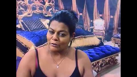 Snapshot of indiancherrypie chatting on 11-21-25, 07:01 indiancherrypie online show from 11-21-25, 07:01