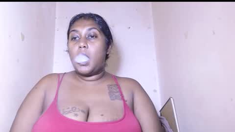 Snapshot of indiancoco chatting on 02-11-26, 06:35 candice online show from 02-11-26, 06:35