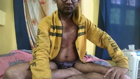 Snapshot of indiancumking chatting on 01-11-25, 09:36 inindiancumking online show from 01-11-25, 09:36