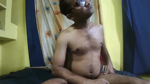 Snapshot of indiancumking chatting on 02-10-25, 01:11 inindiancumking online show from 02-10-25, 01:11