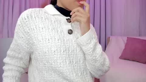 Snapshot of indiancutie_ chatting on 10-26-25, 11:20 MIA online show from 10-26-25, 11:20