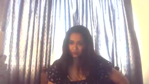 indiancutiexo online show from 11-10-25, 08:24