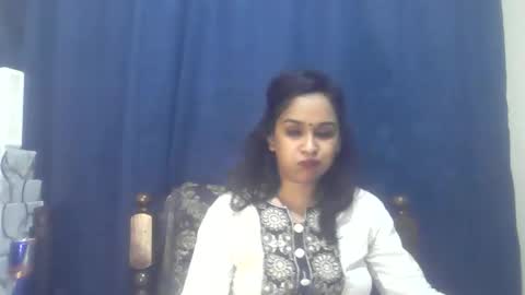 indiancutiexo online show from 12-17-25, 04:46
