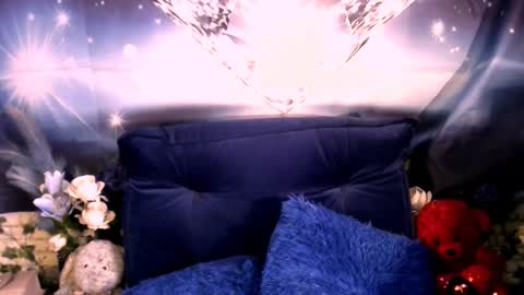 Lucy online show from 12-16-25, 06:40