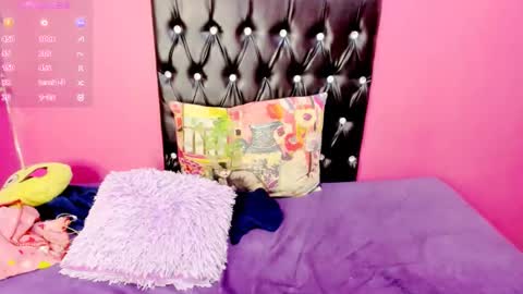 Snapshot of indianflame chatting on 12-07-24, 02:35 PARADISEQUEEN online show from 12-07-24, 02:35