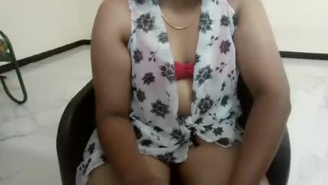 indiangirl2see online show from 05-07-26, 04:23
