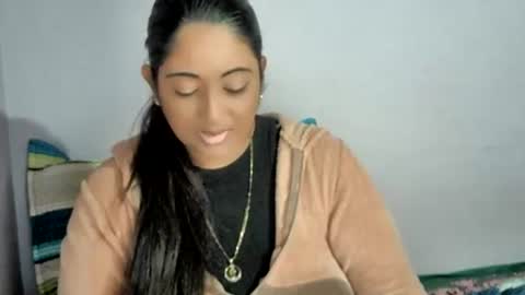 Indianpalgal69 online show from 11-19-25, 12:21