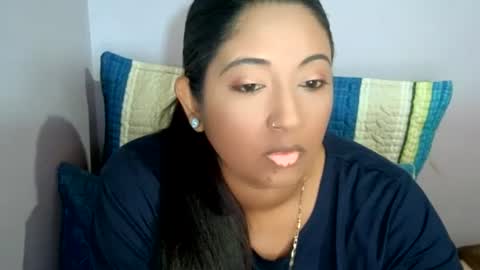 Indianpalgal69 online show from 11-20-25, 01:17