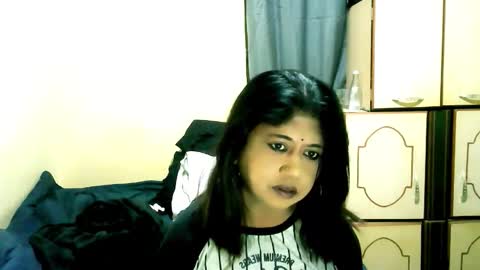 indianpleasures21 online show from 05-14-26, 02:18