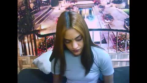 indianpretty1 online show from 10-22-25, 06:46