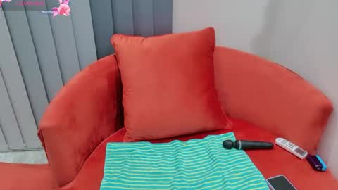 Yazmin online show from 05-23-26, 12:38