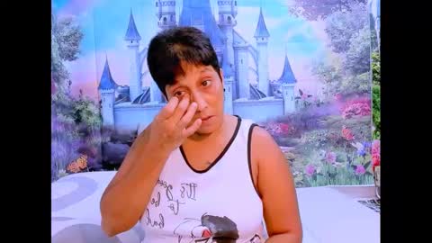 Snapshot of indianroxy07 chatting on 02-02-25, 02:17 roxy online show from 02-02-25, 02:17