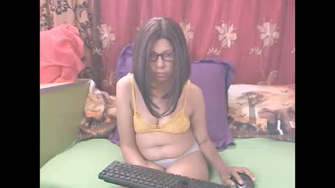 Snapshot of indiansaiyaara chatting on 09-26-25, 03:54 indiansaiyaara online show from 09-26-25, 03:54