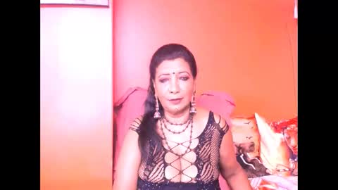 indiansarika65 online show from 02-18-26, 03:41