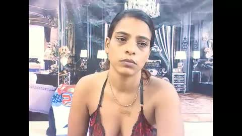 indiansexyass4u2luv online show from 02-03-26, 05:27