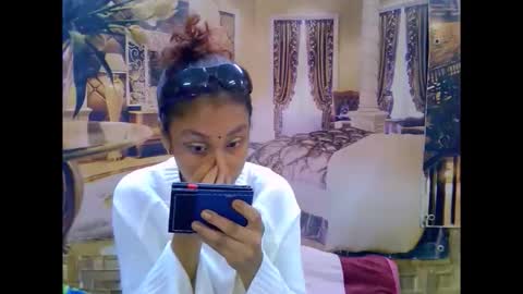 indiansexybutt4u2luv online show from 03-17-26, 05:33